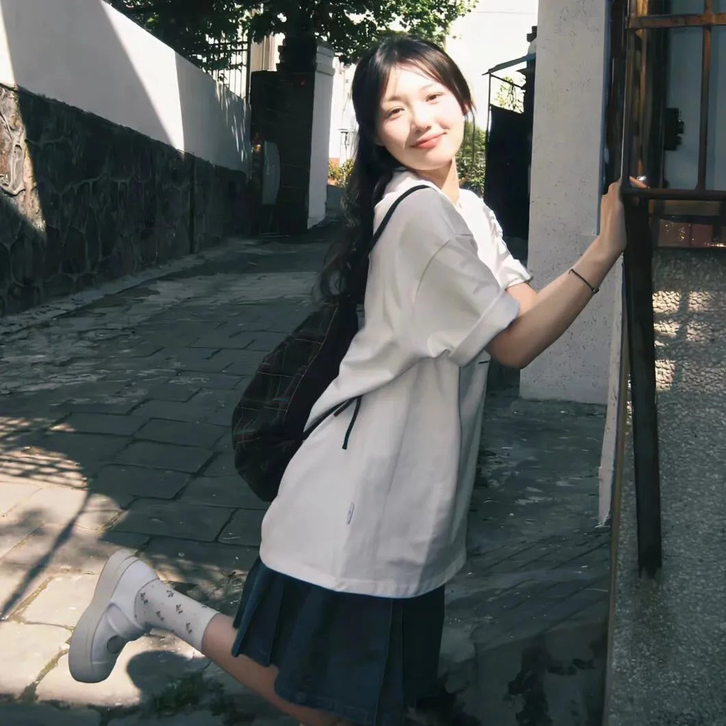 Skýjahöllin/Sky Palace